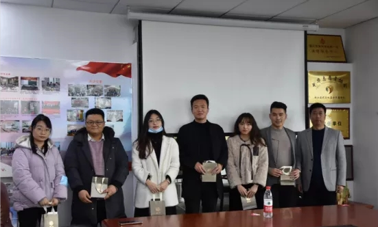 嘉兴市重庆商会公益迎新菁英相亲会圆满举行